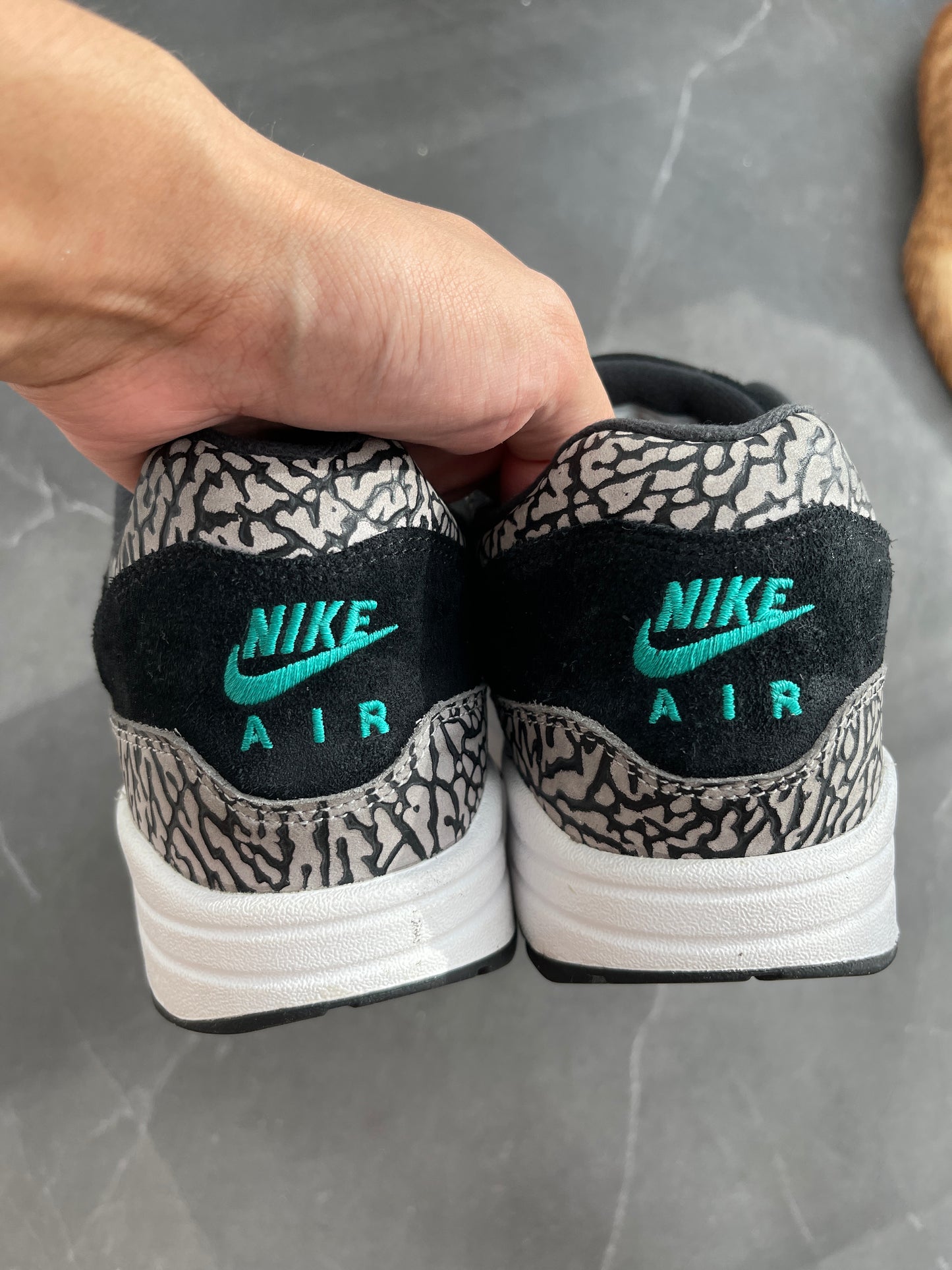 Air Max 1 Atmos Elephant 2017 US11