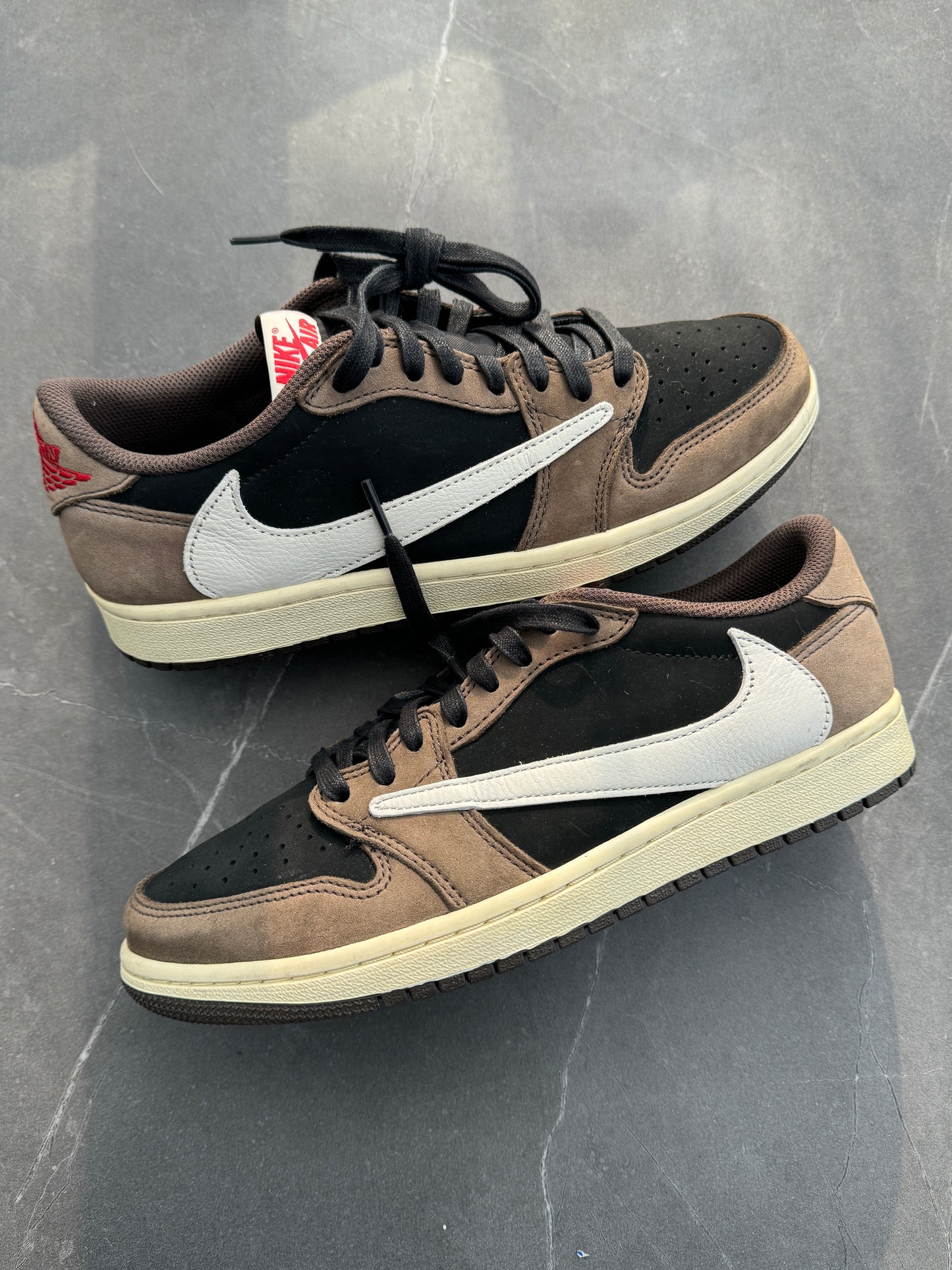 Air Jordan 1 Low Travis Scott Mocha US8