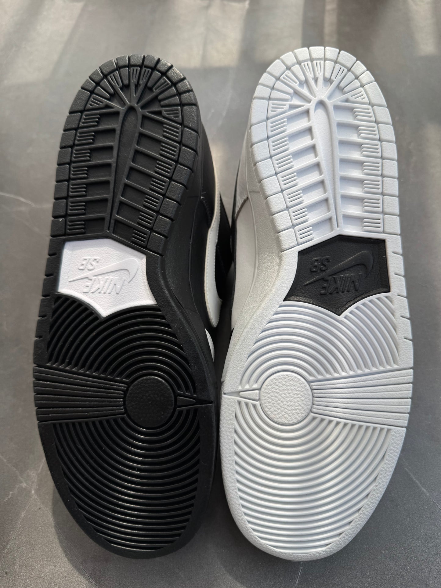 Dunk Low Pro SB Yin Yang 2016