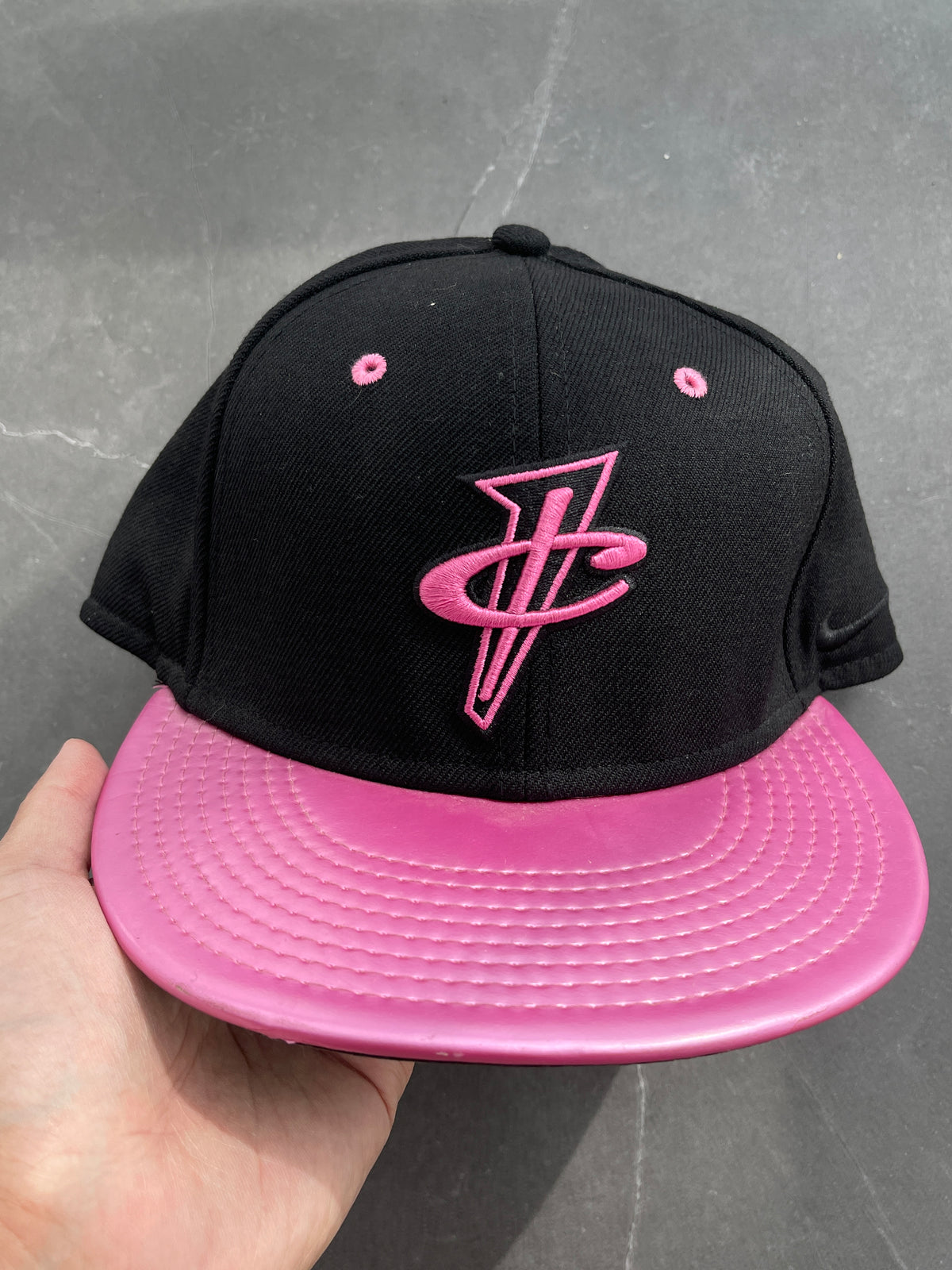 Nike Cap of Foamposite One Pearlized Pink