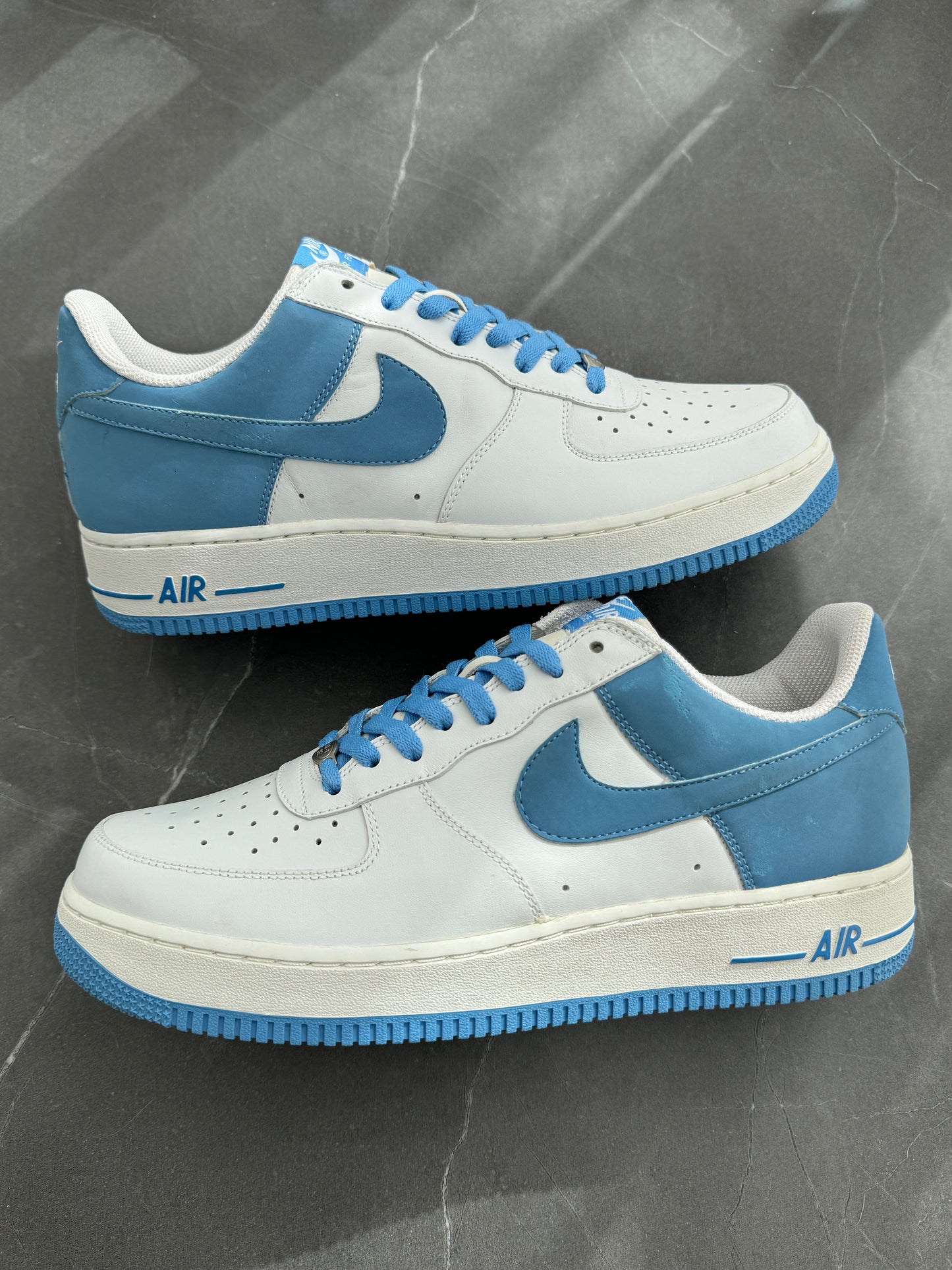 Air Force 1 Low White University Blue 2005