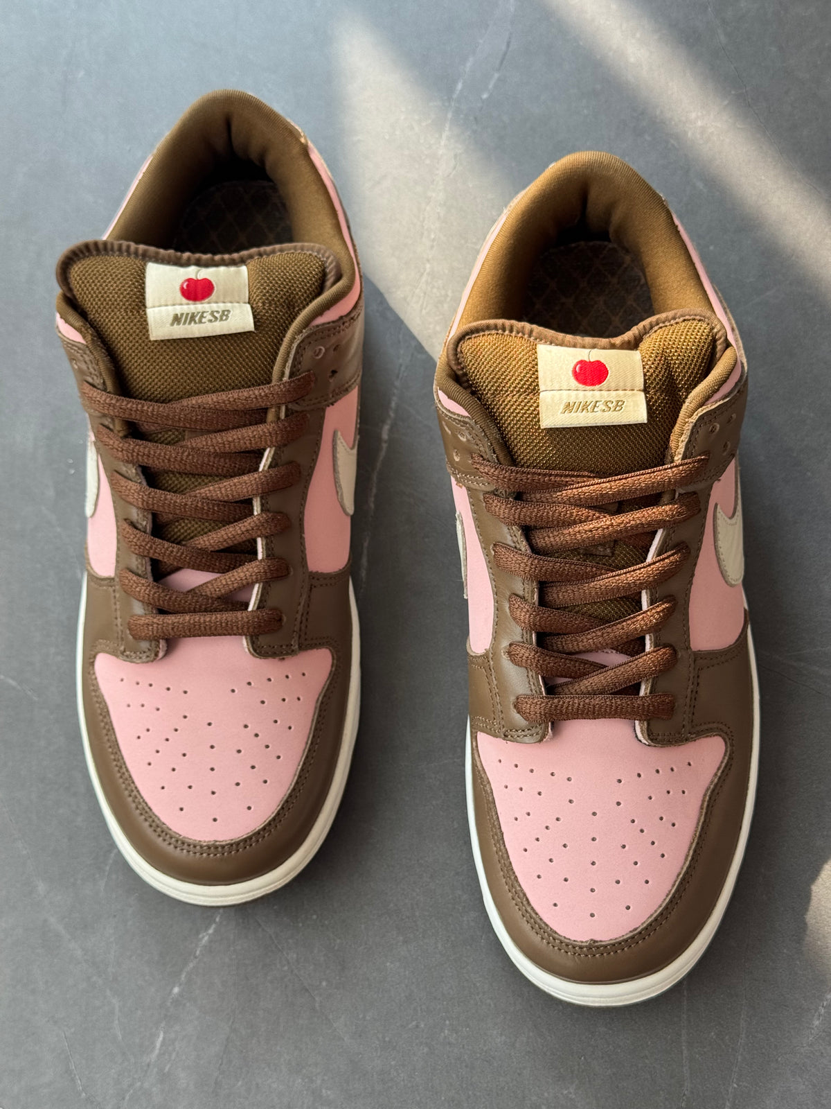 Dunk Low Pro SB Stussy Cherry 2005 US11