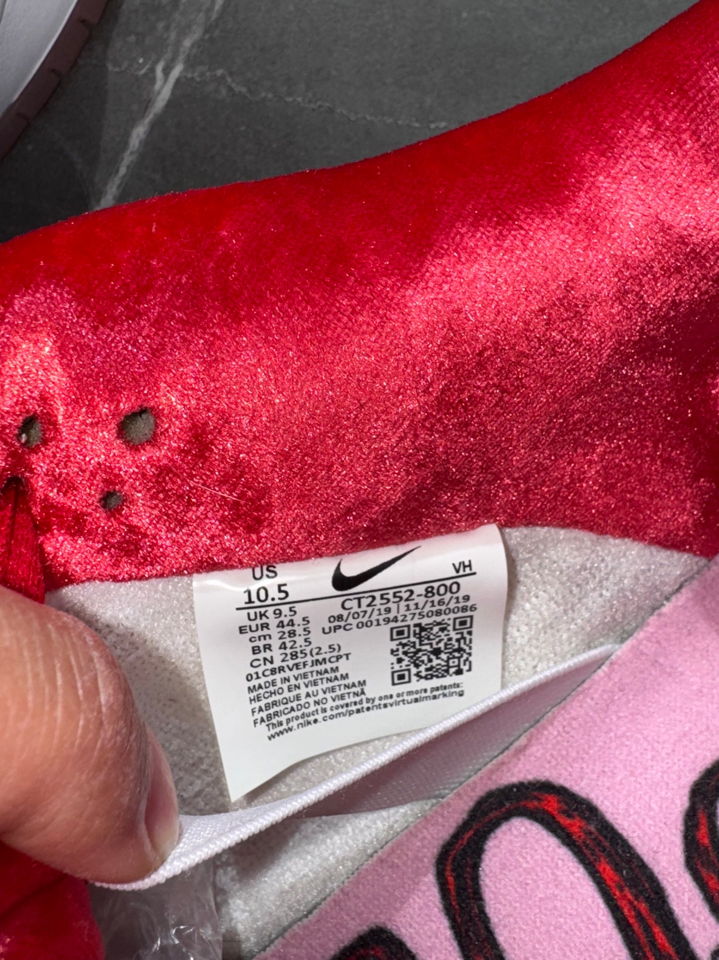 Dunk Low Pro SB Strange Love US10.5