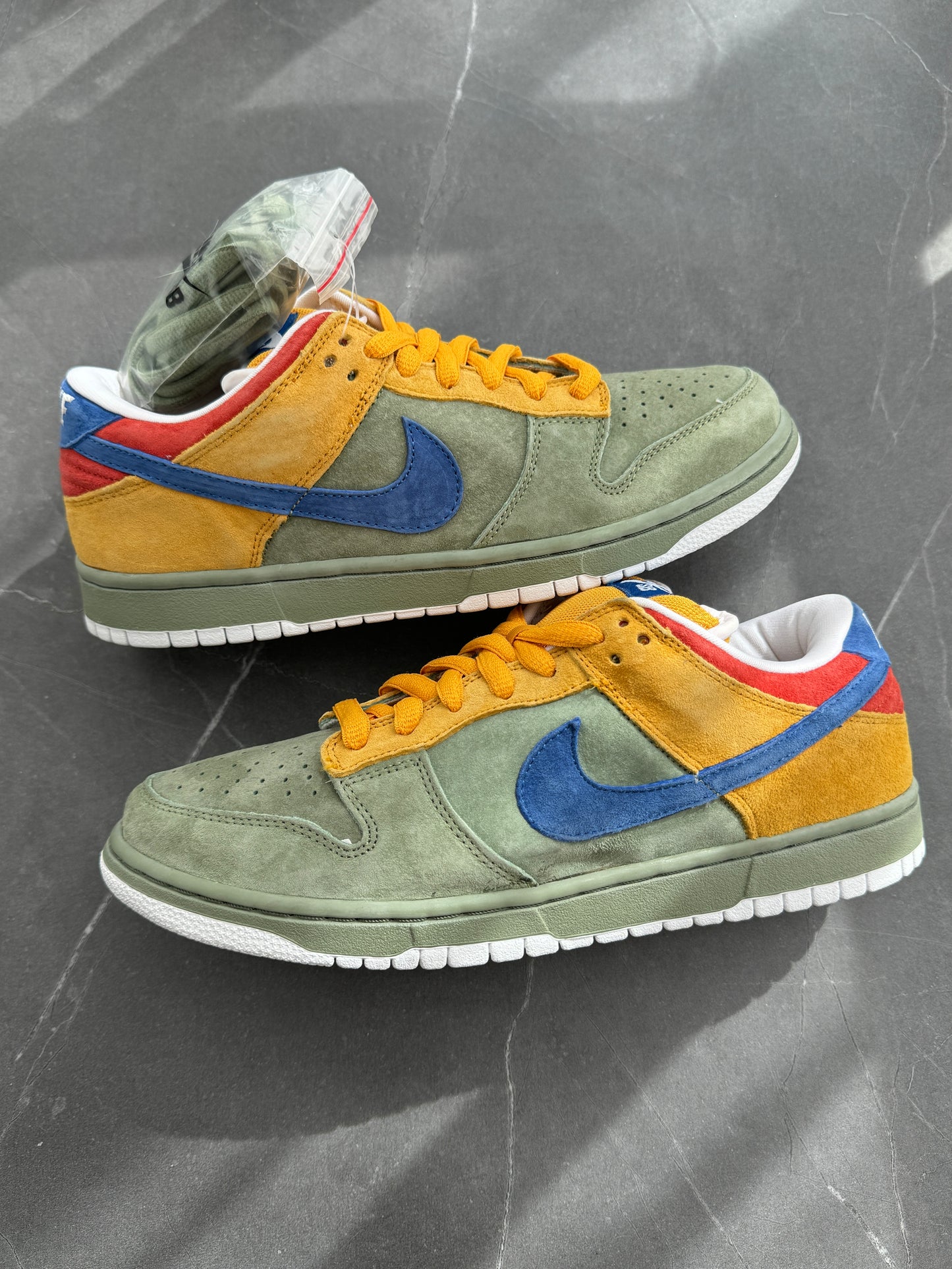 Dunk Low Premium SB Puff N Stuff 2006