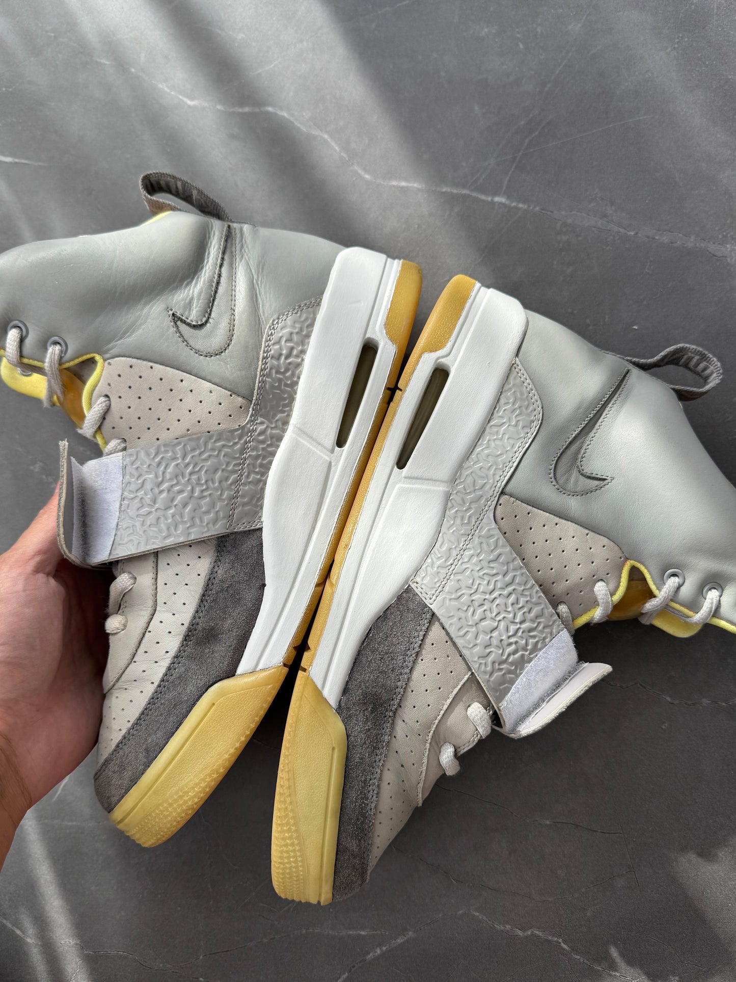 Air Yeezy 1 Zen Grey 2009