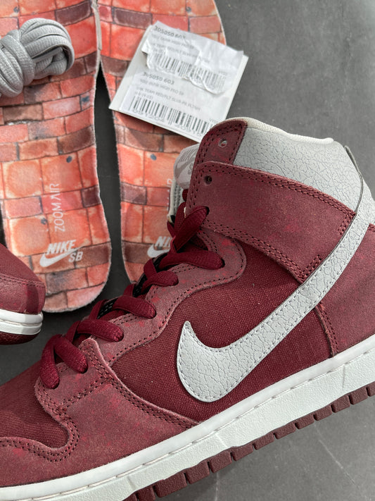 Dunk High Pro SB Brickhouse Cement Print Burgundy SAMPLE