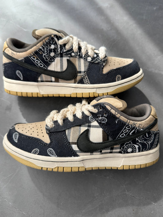 Dunk Low Pro SB Travis Scott US5
