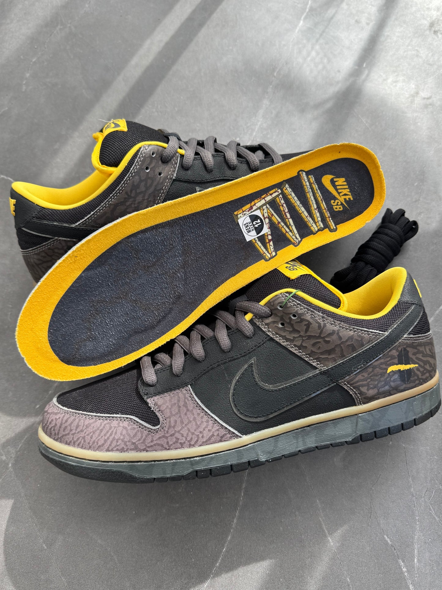 Dunk Low Premium SB Yellow Curb 2010 US12