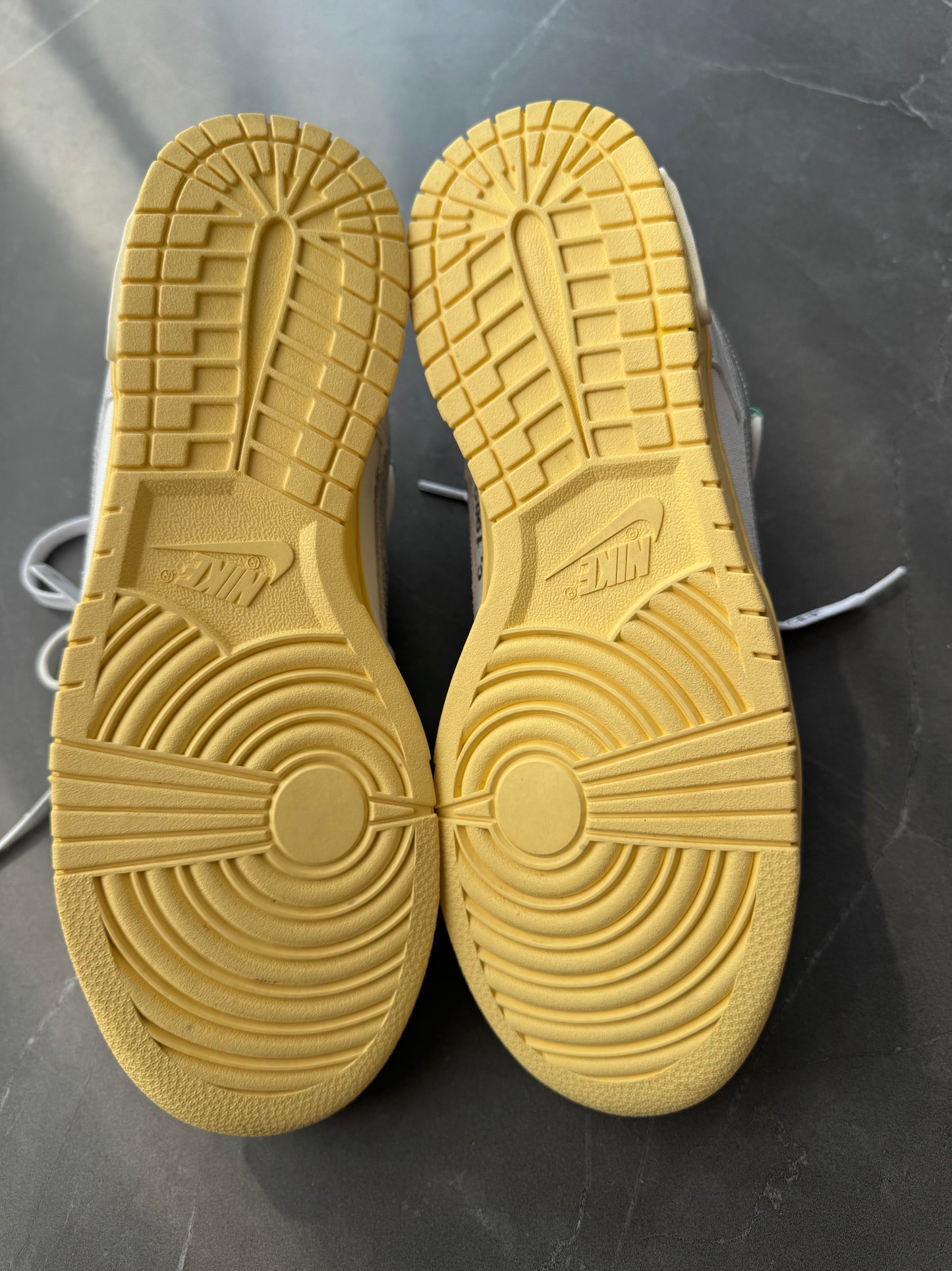 Dunk Low Off-White Lot1 US10.5
