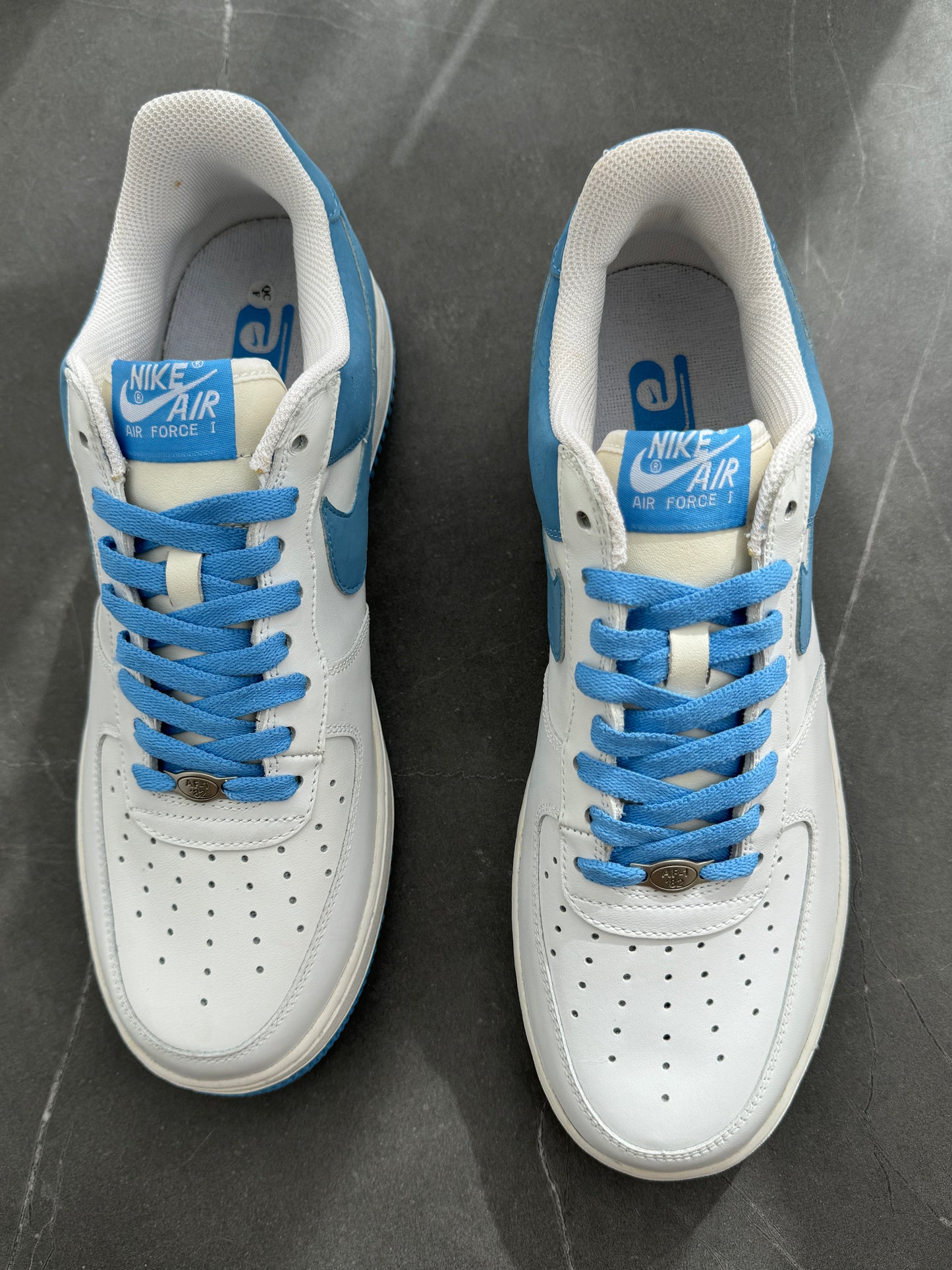 Air Force 1 Low White University Blue 2005