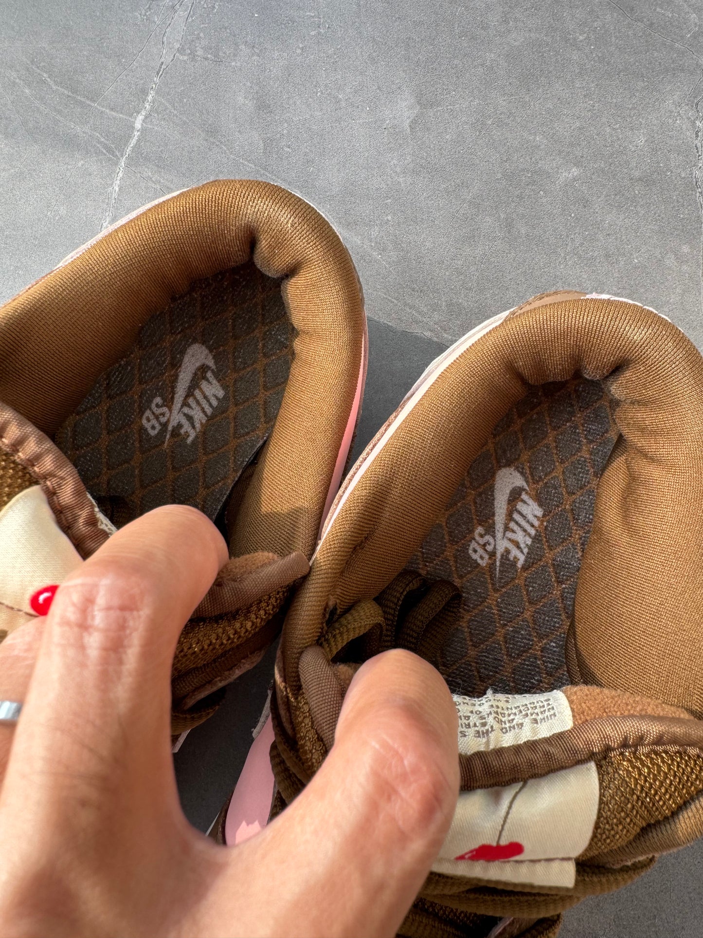 Dunk Low Pro SB Stussy Cherry 2005 US7