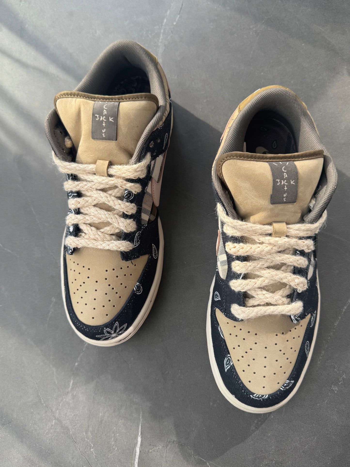 Dunk Low Pro SB Travis Scott US8.5