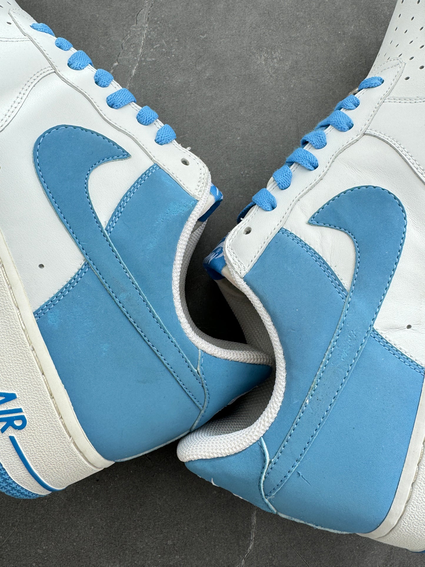 Air Force 1 Low White University Blue 2005