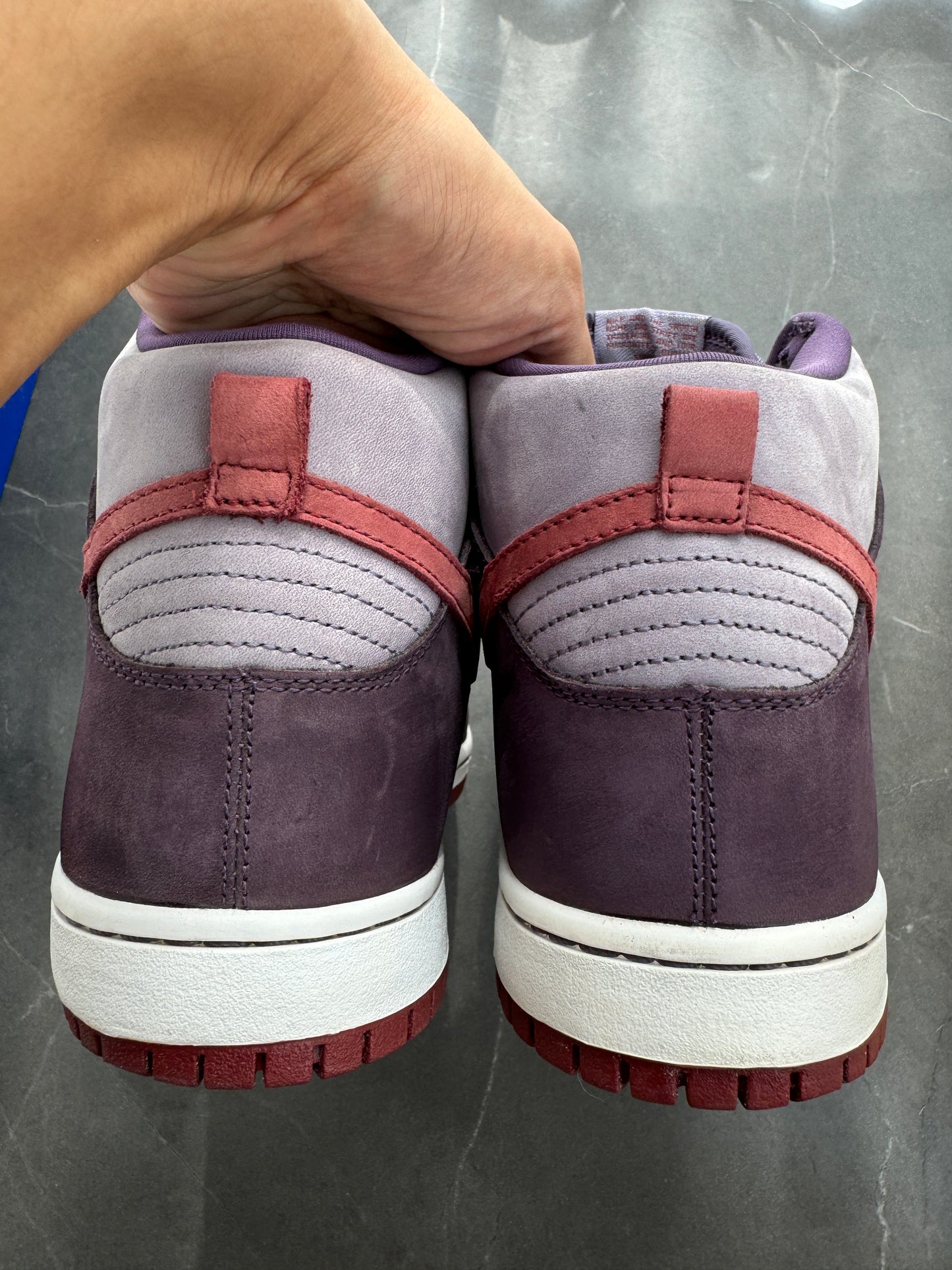 Dunk High Premium SB Plum 2011