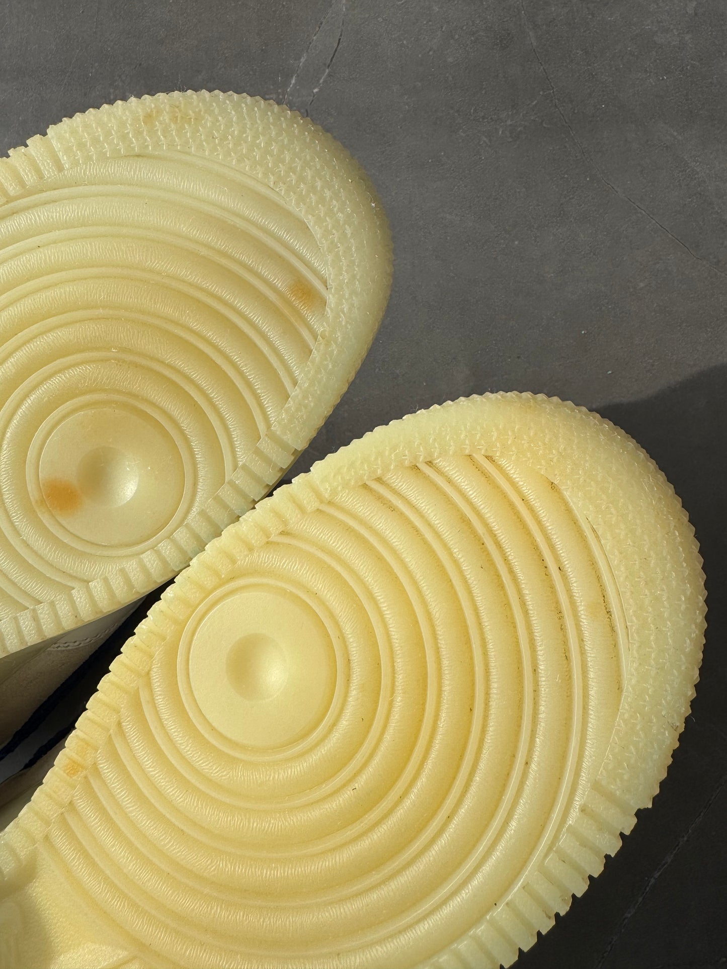 Air Force 1 Low Supreme Year Of The Rabbit 2011