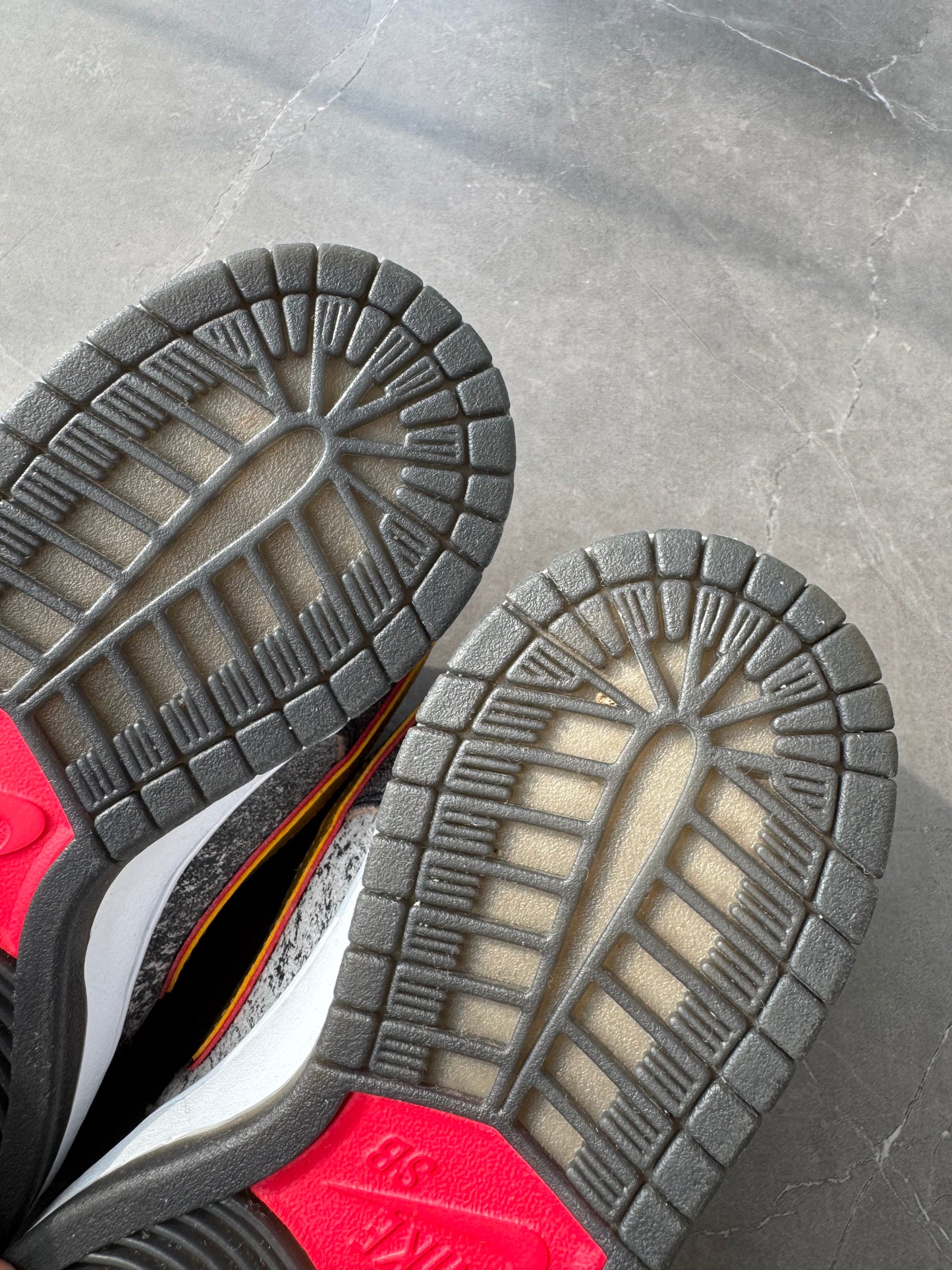 Dunk Low Pro SB Beijing Metallic Gold 2013