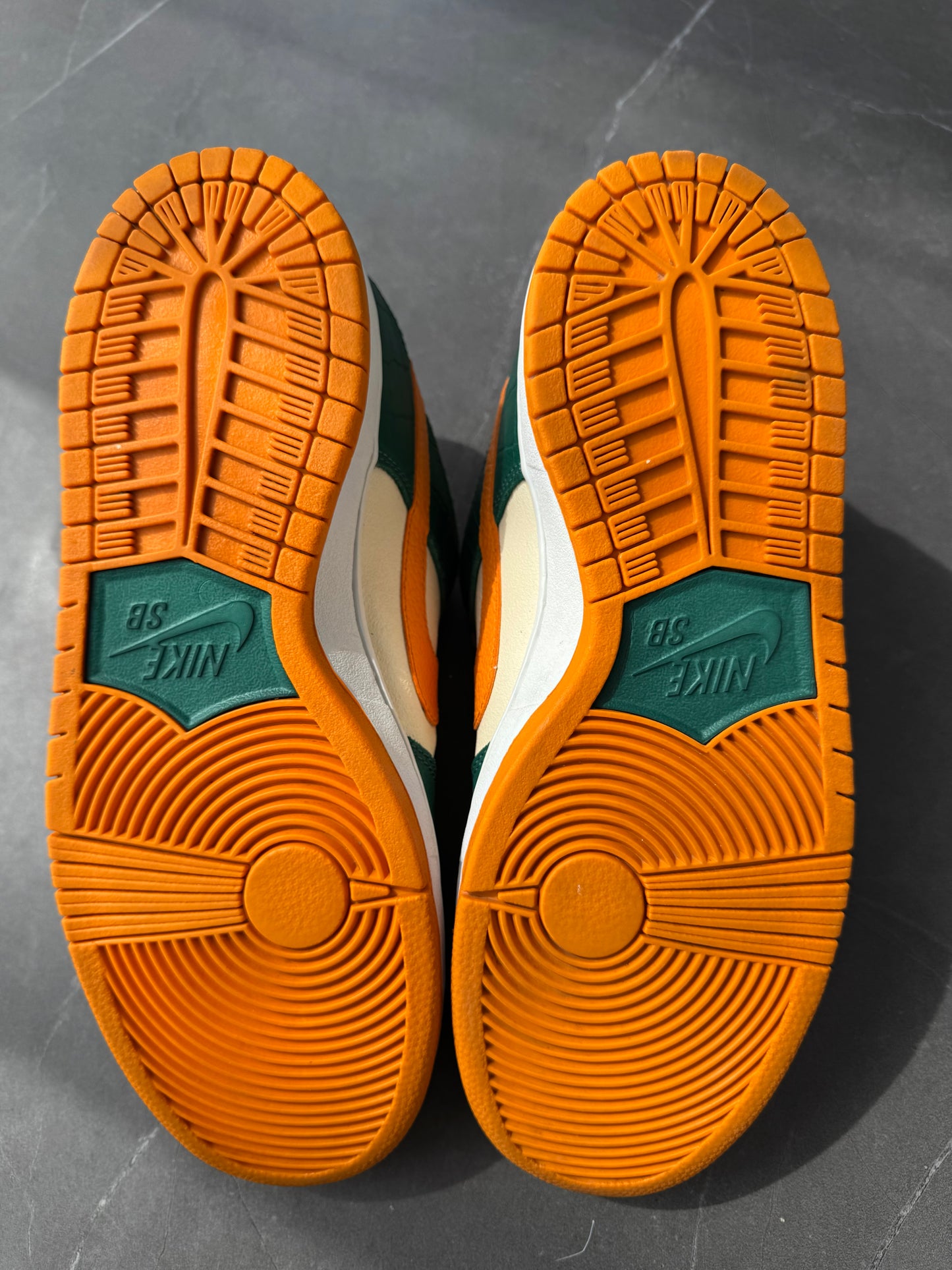 Dunk Low Pro SB Legion Pine Kumquat 2014 US10