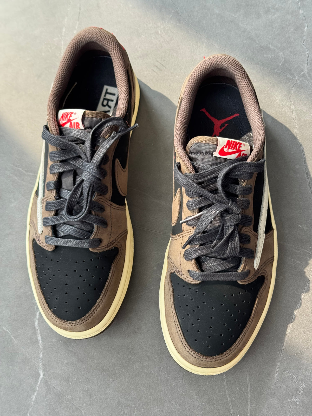 Air Jordan 1 Low Travis Scott Mocha US9