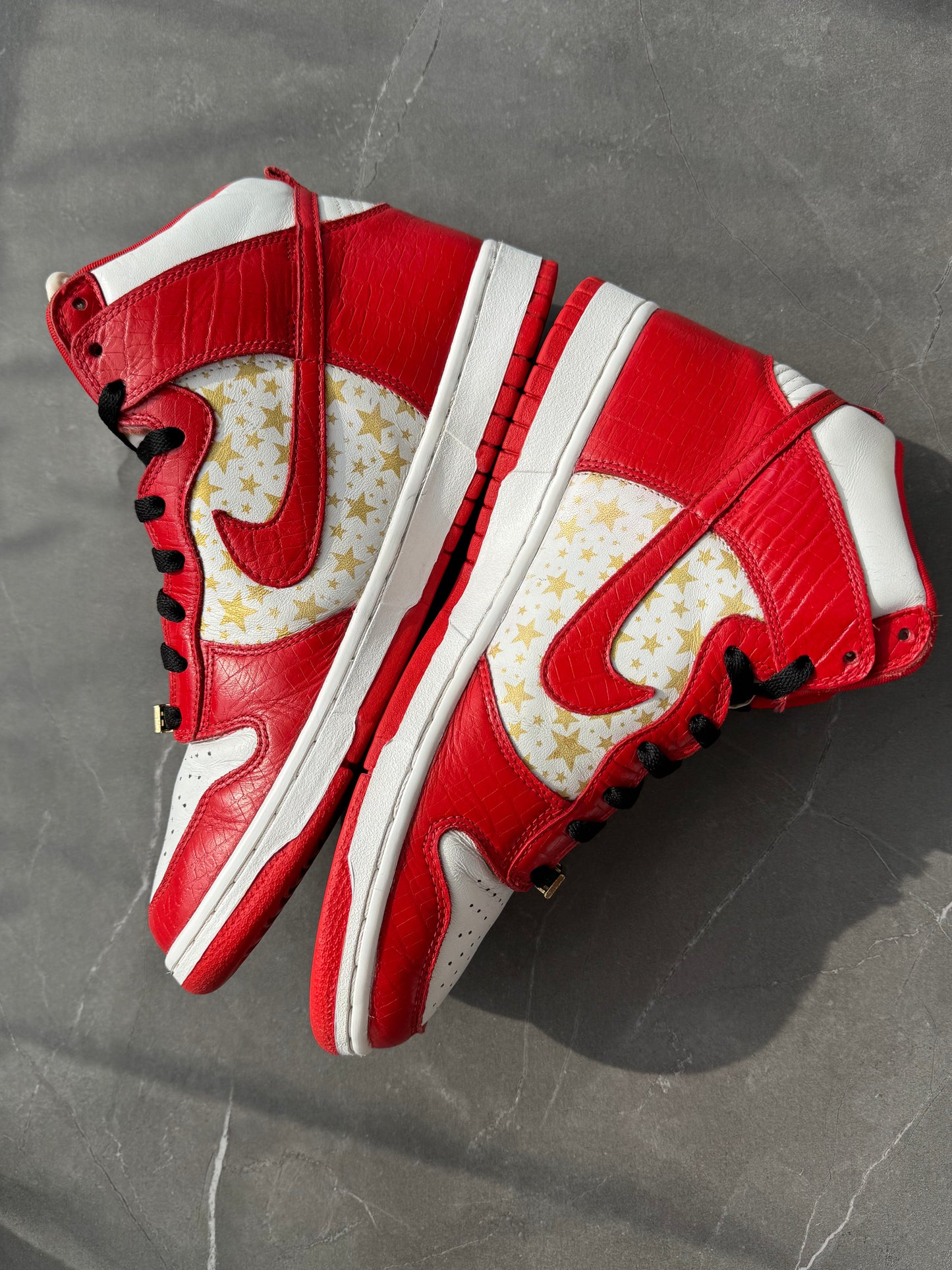 Dunk High Pro SB Supreme Red Stars US10.5 2003