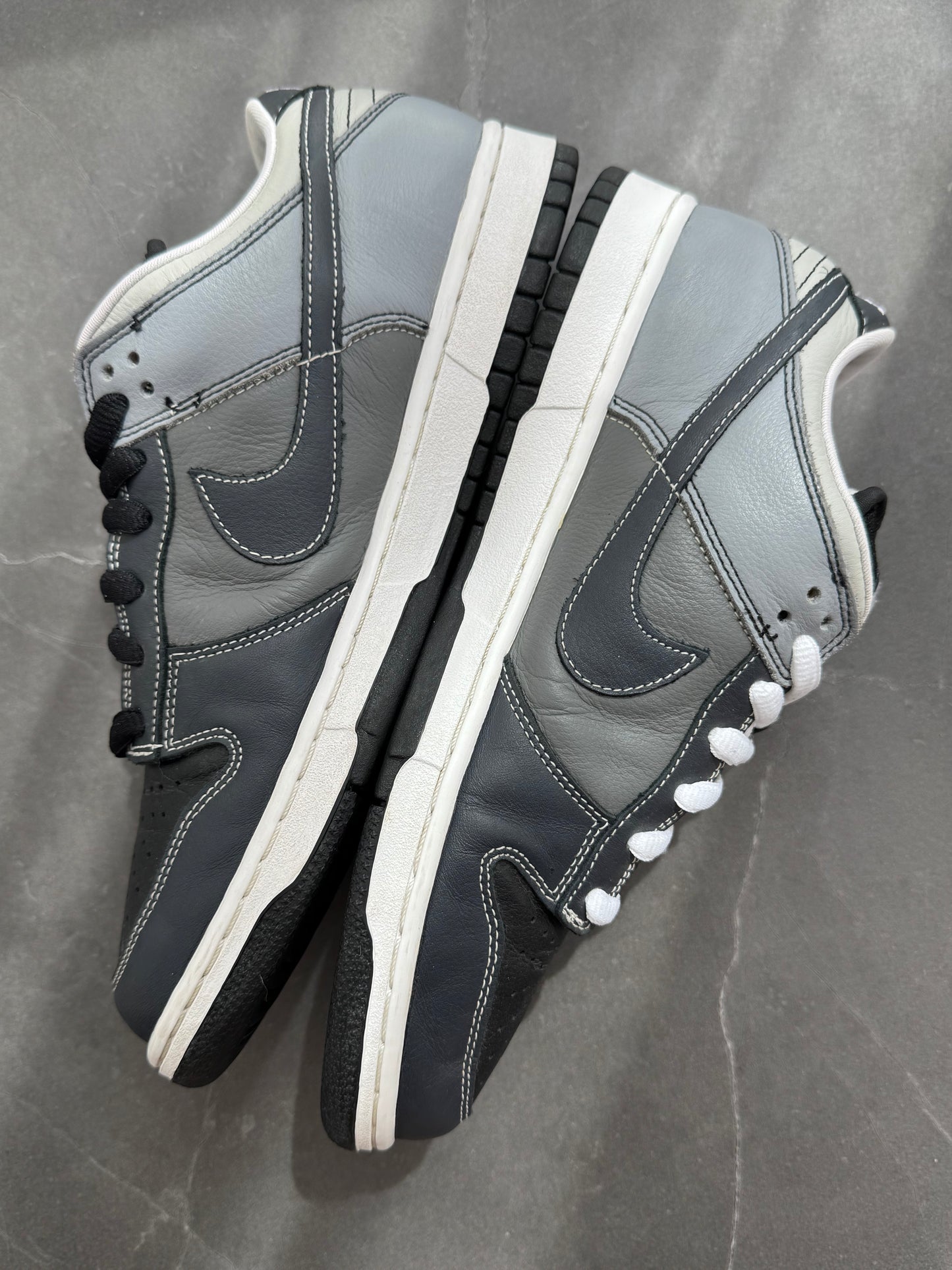 Dunk Low Pro SB Lunar Eclipse East 2006