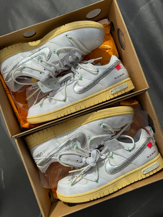 Dunk Low Off-White Lot1