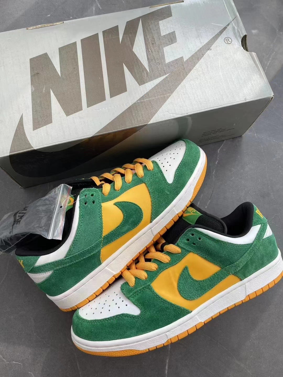 Dunk Low Pro SB Buck 2003 US9