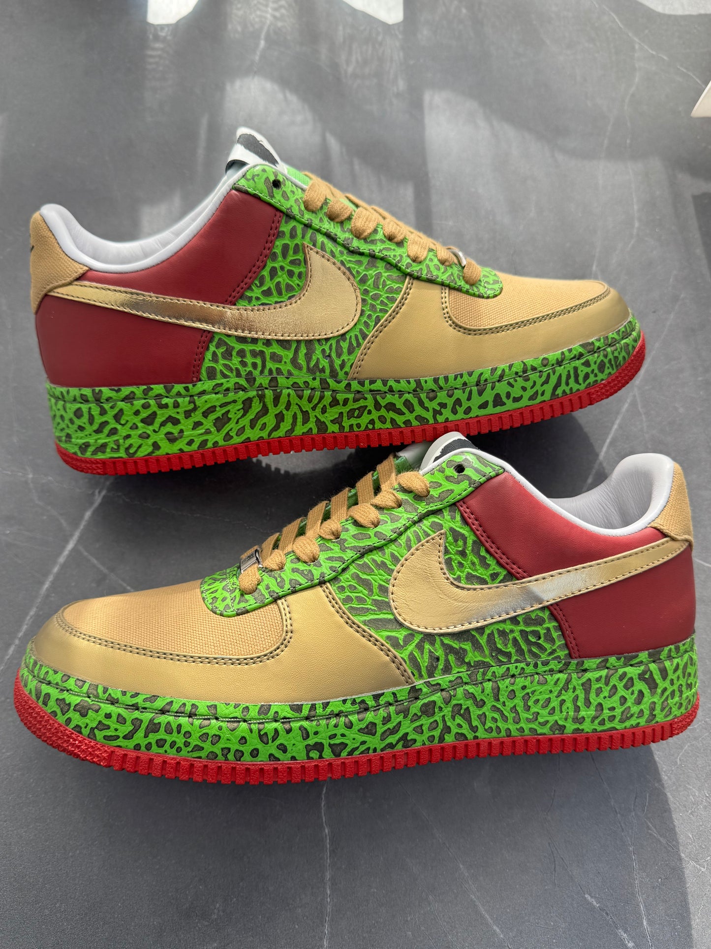 Air Force 1 Supreme I/O Questlove 2008 Gold Toe Friends & Family