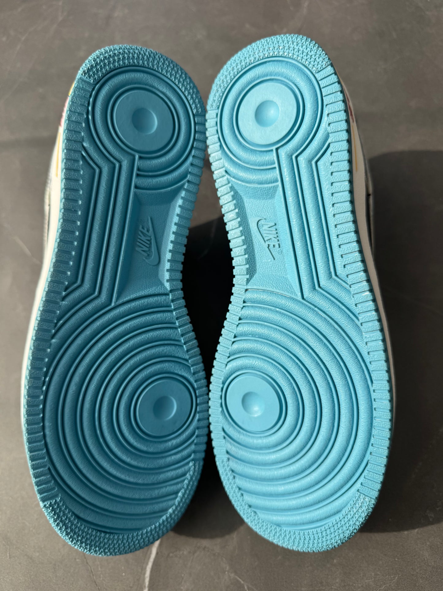 Air Force 1 Low PlayStation Friends & Family US10.5