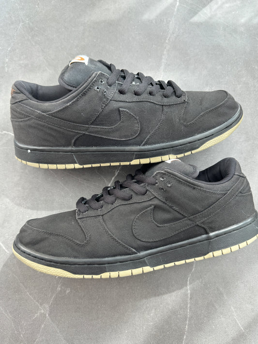 Dunk Low Pro SB Carhartt Black 2003 US13