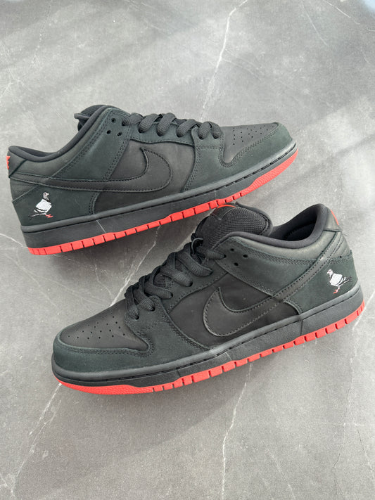 Dunk Low Pro SB Black Pigeon US10