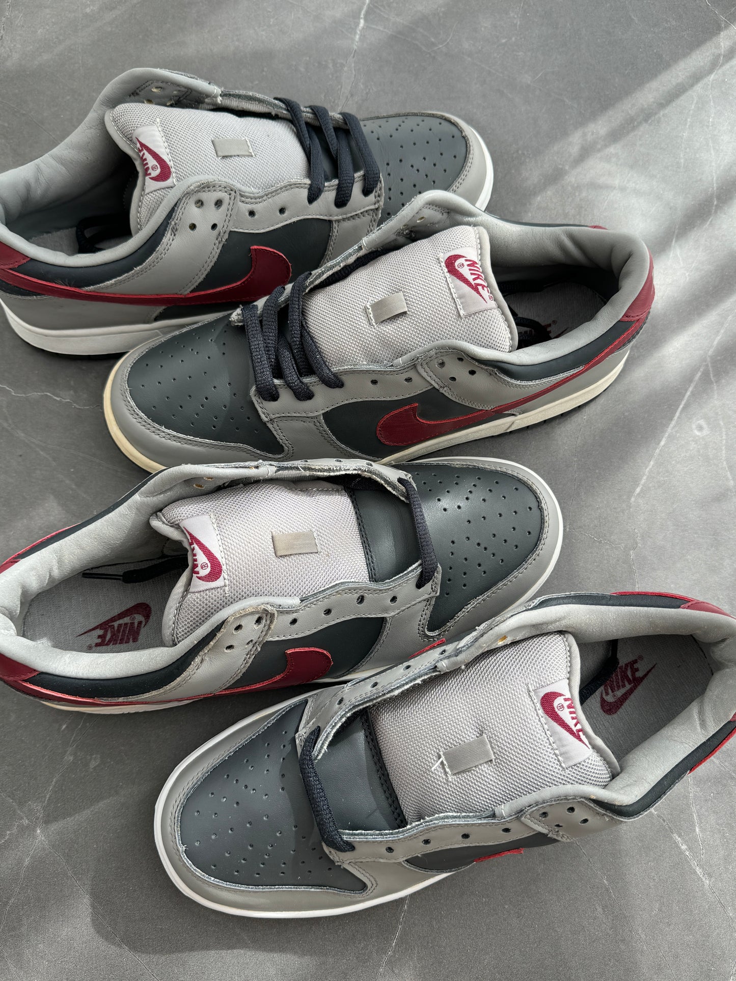 Dunk Low Pro B Medium Grey Team Red Anthracite 2002