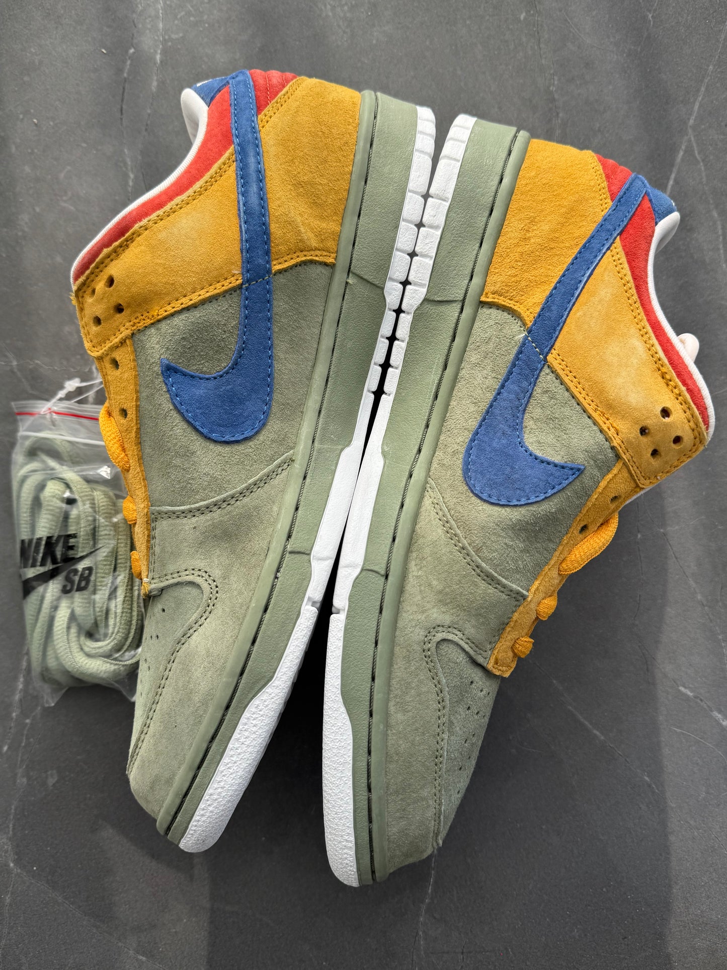 Dunk Low Premium SB Puff N Stuff 2007