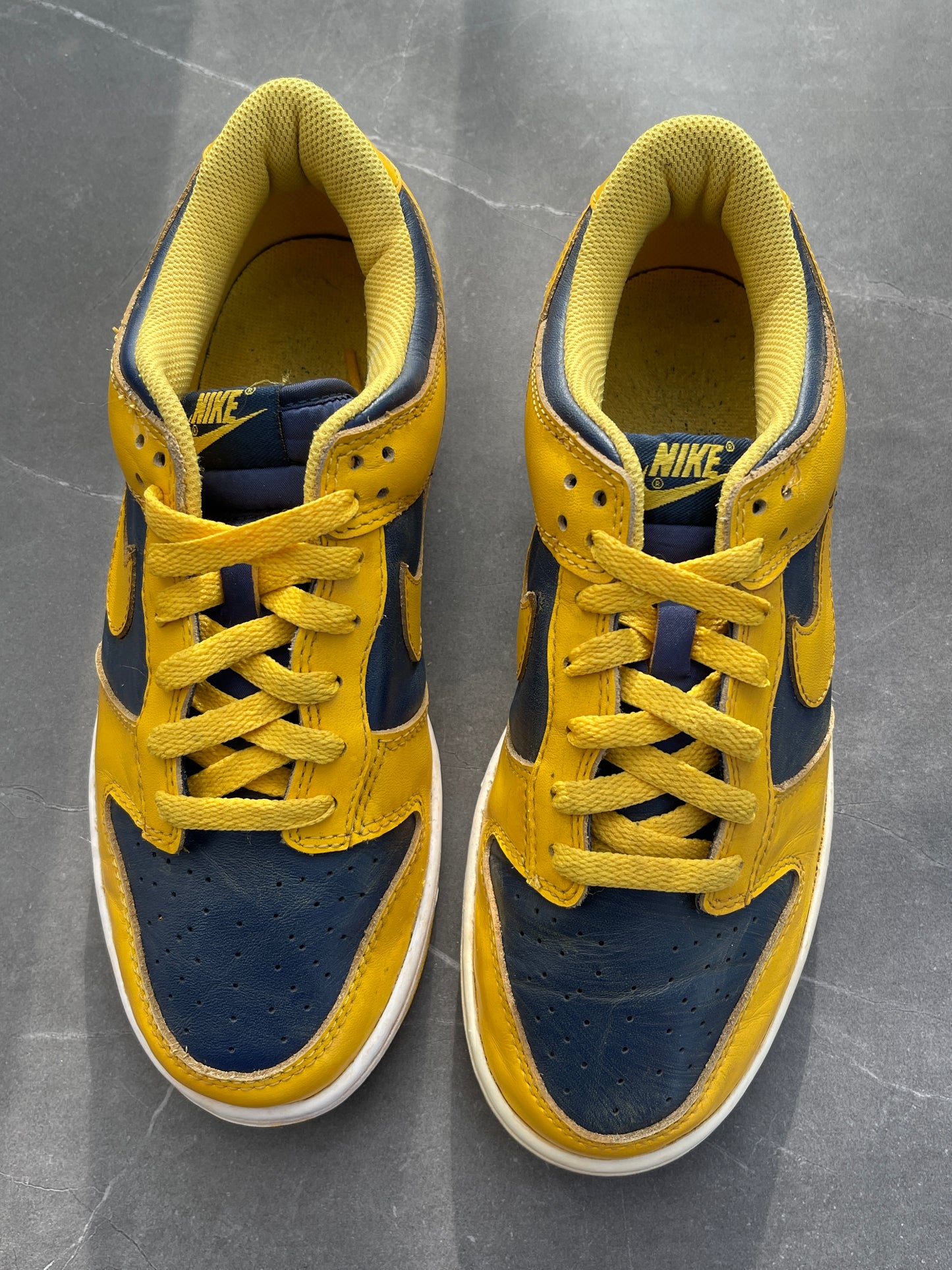 Dunk Low VNTG Pack Reverse Michigan 2010 US8