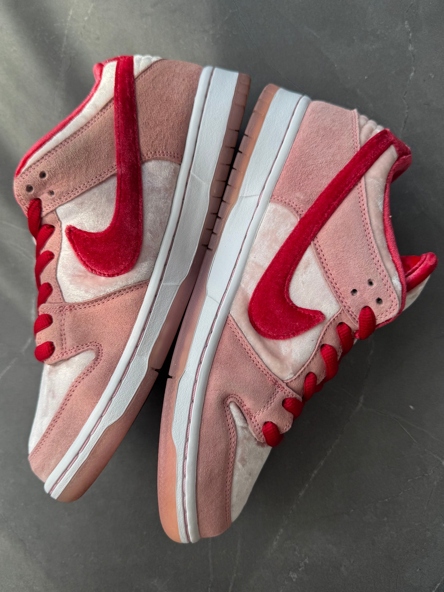 Dunk Low Pro SB Strange Love US8.5