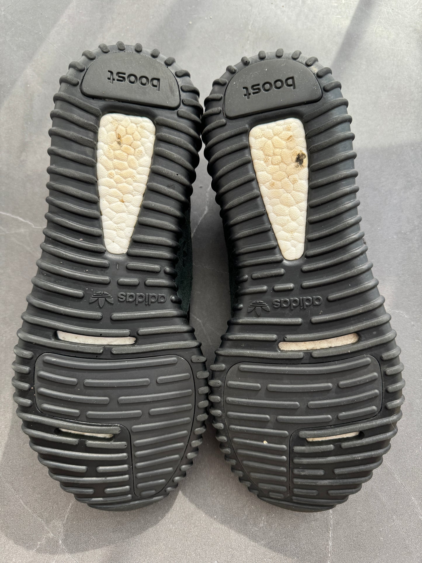 Yeezy Boost 350 Triple Black 2016