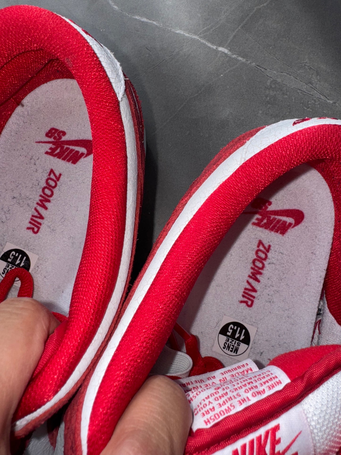 Dunk Low Premium SB Valentines Day 2013