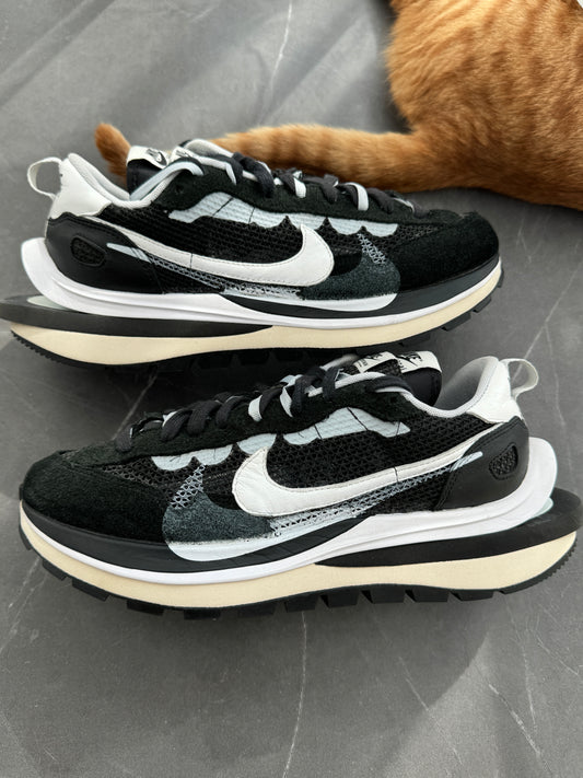 Nike Vaporwaffle Sacai Black White