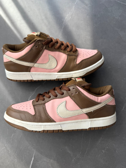 Dunk Low Pro SB Stussy Cherry 2005 US8