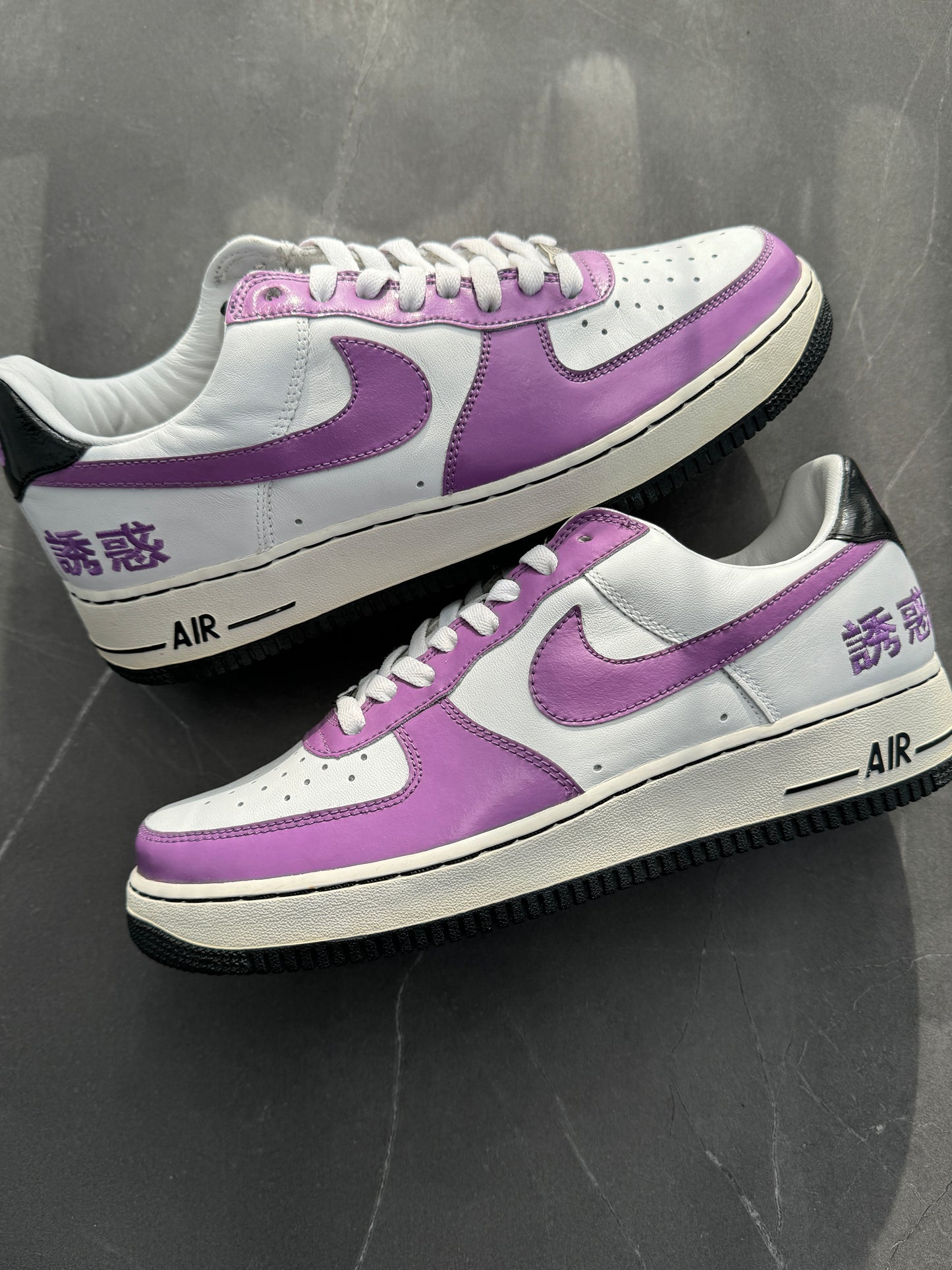 Air Force 1 Low Chamber Of Fear "Temptation" 2004 "誘惑"