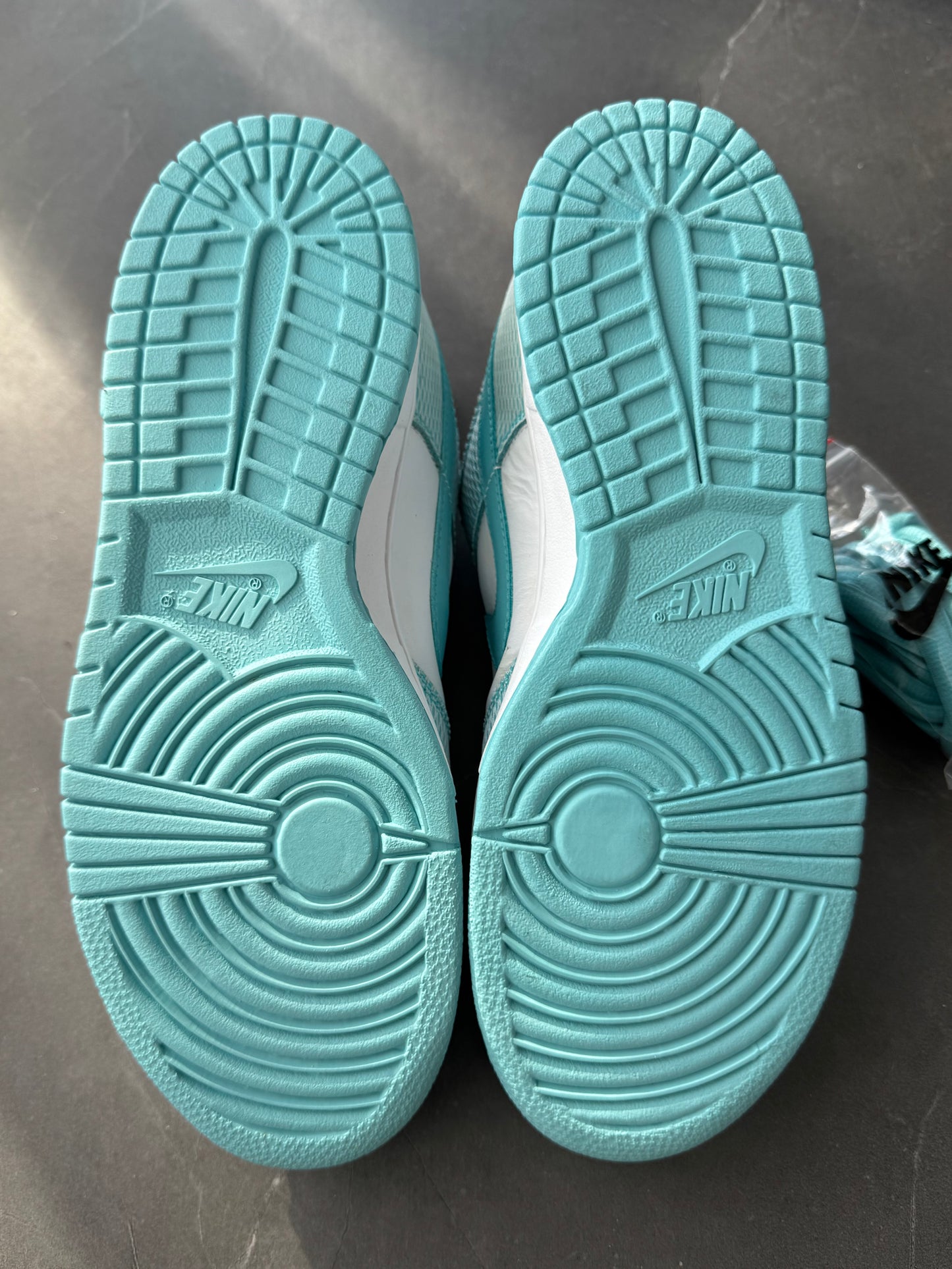 Dunk Low Premium SB High Hair 2006