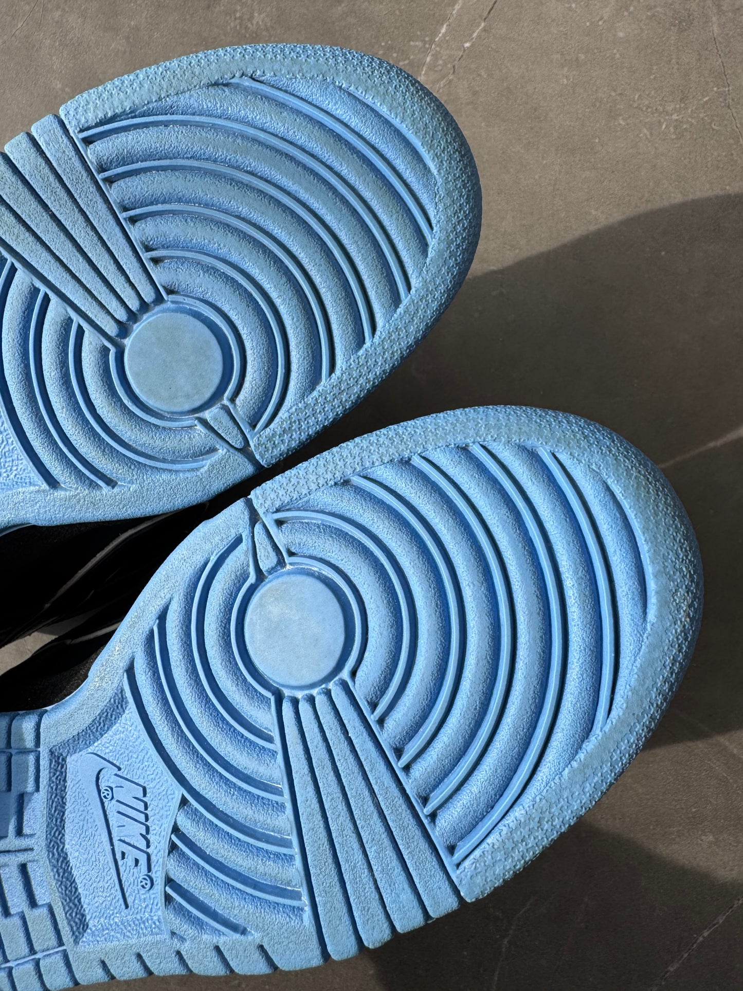 Dunk Low Premium SB Blue Lobster 2009