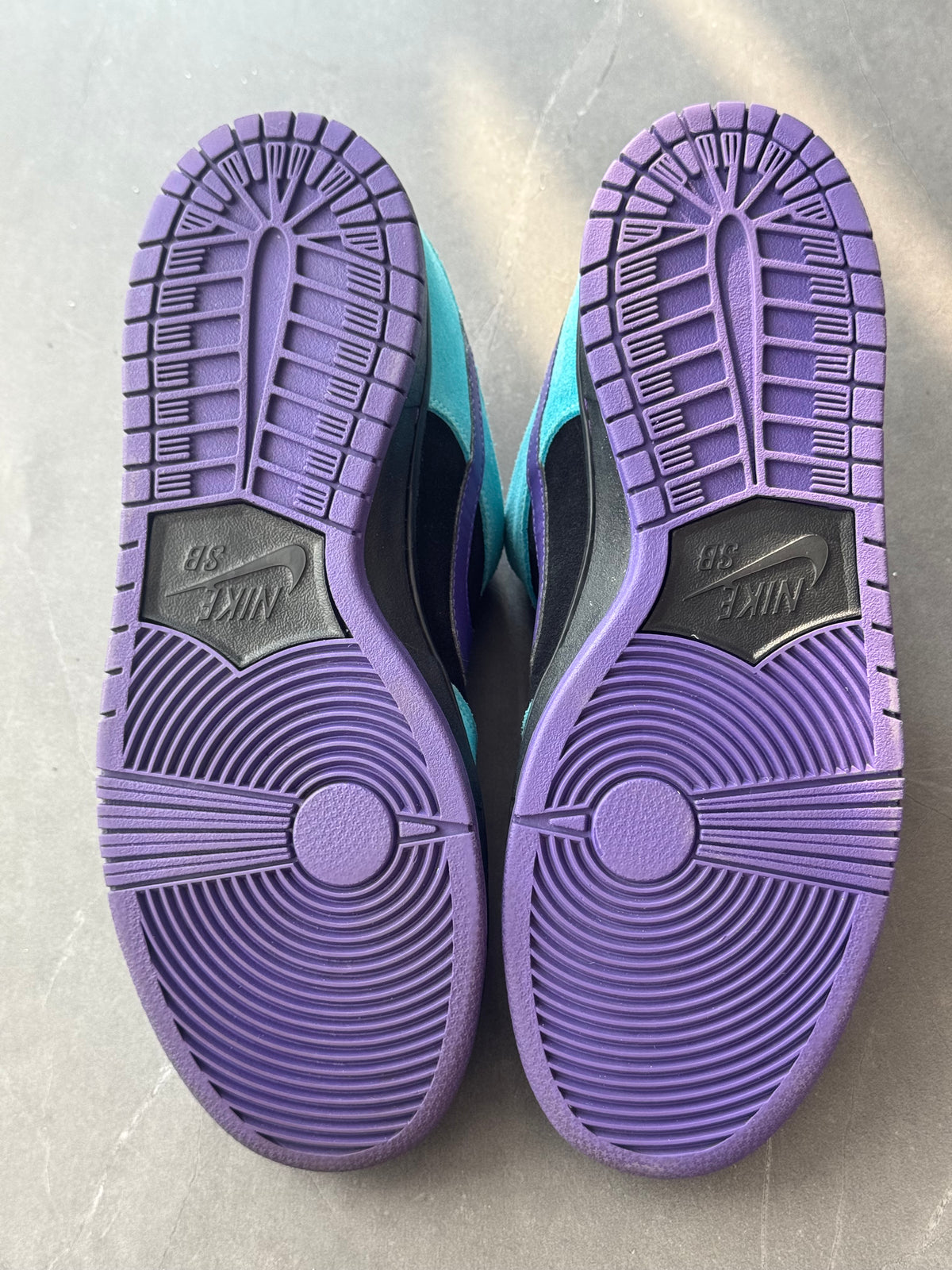 Dunk Low Pro SB Skeletor US10