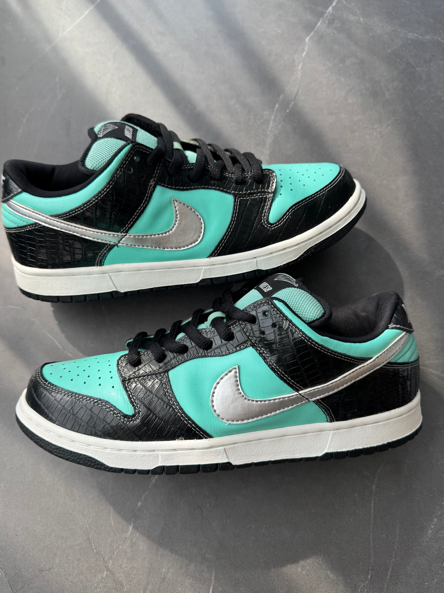 Dunk Low Pro SB Diamond Tiffany 2005 US11