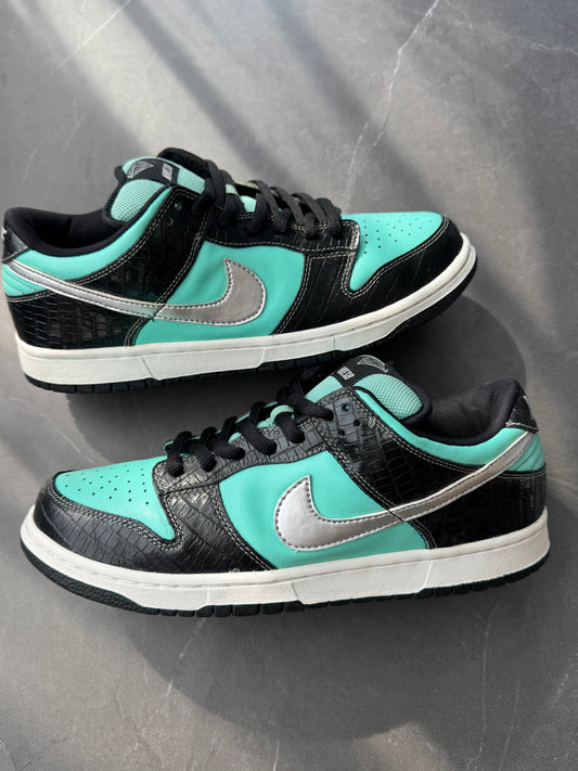 Dunk Low Pro SB Diamond Tiffany 2005 US11