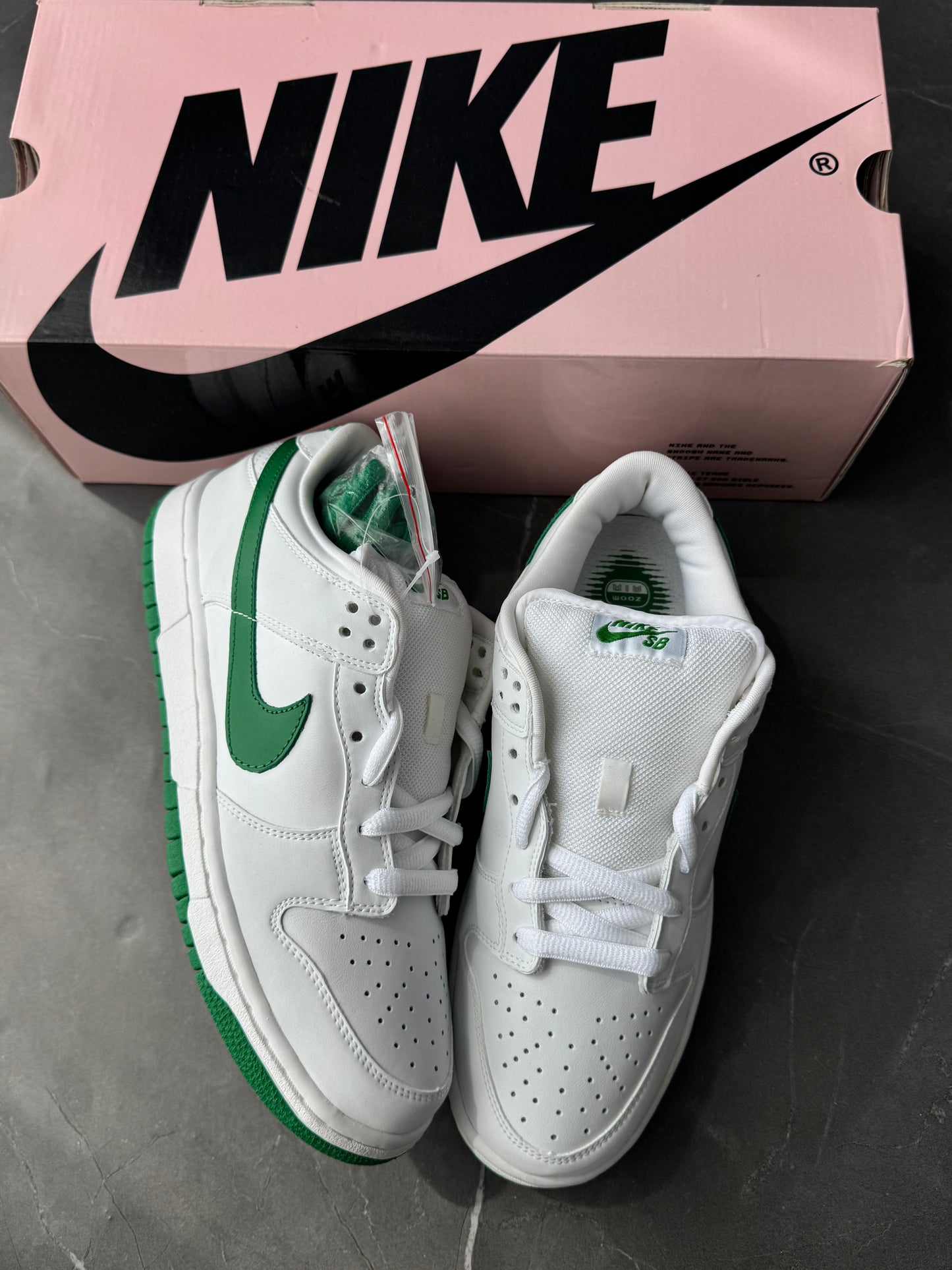 Dunk Low Pro SB White Classic Green 2005 US9