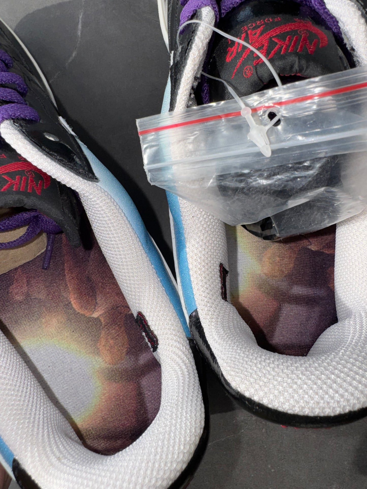 Air Force 1 Low PlayStation Friends & Family US11