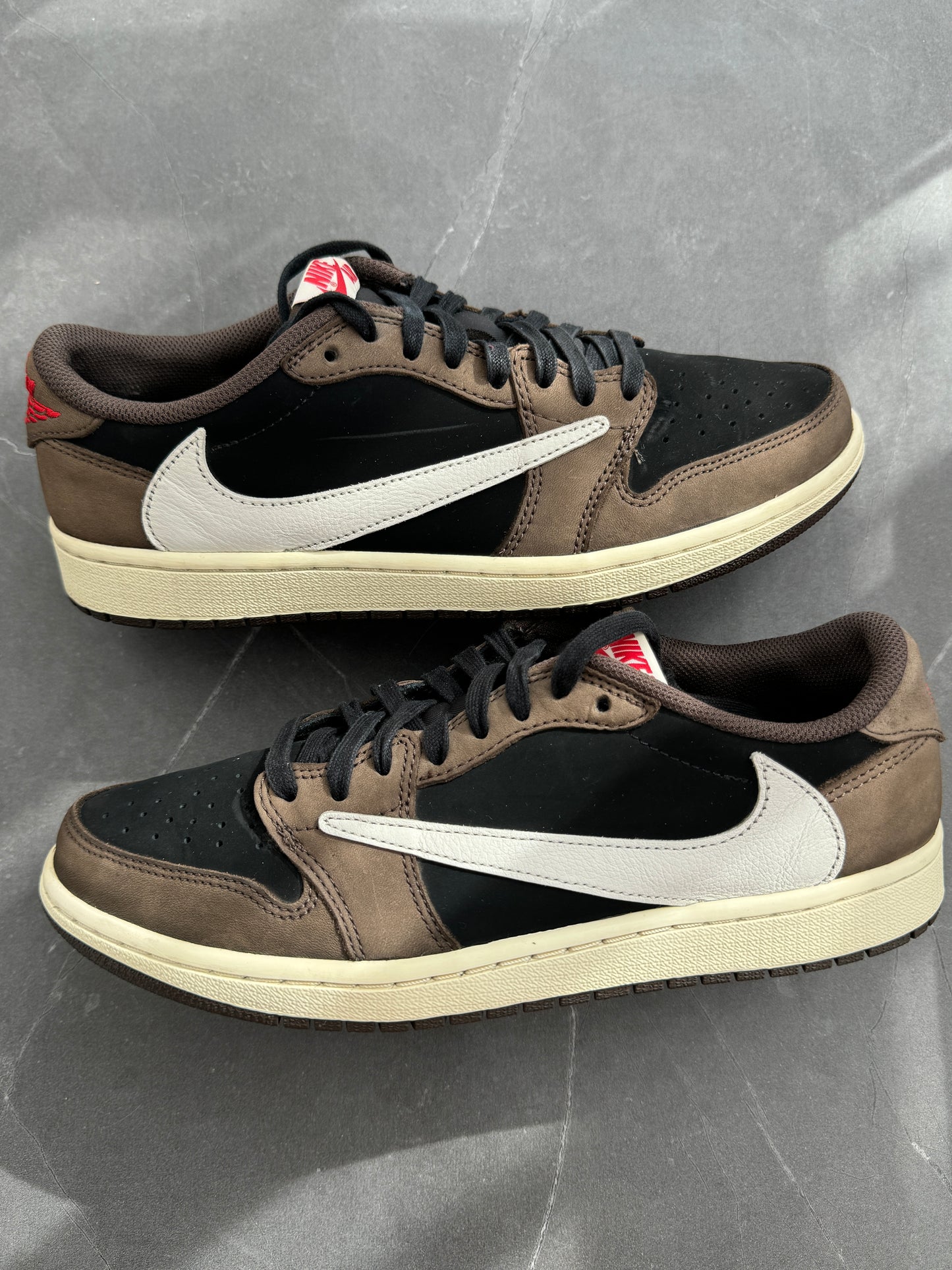 Air Jordan 1 Low Travis Scott Mocha US9