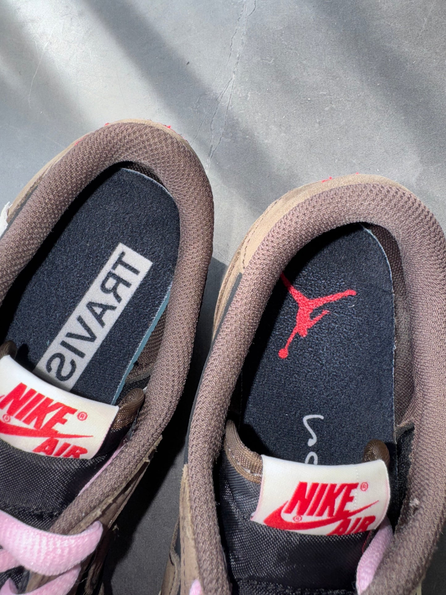 Air Jordan 1 Low Travis Scott Mocha US9.5