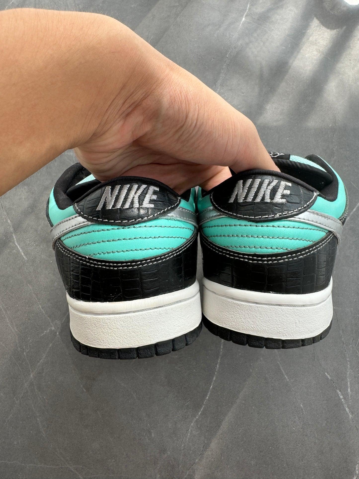 Dunk Low Pro SB Diamond Tiffany 2005 US9