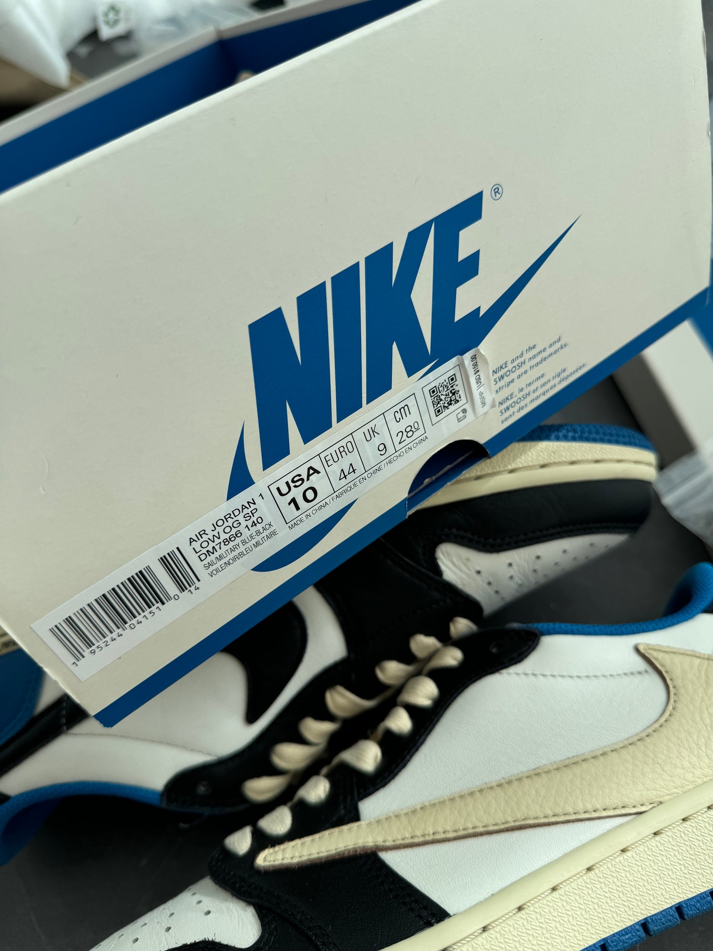 Air Jordan 1 Low Travis Scott Fragment Design US10